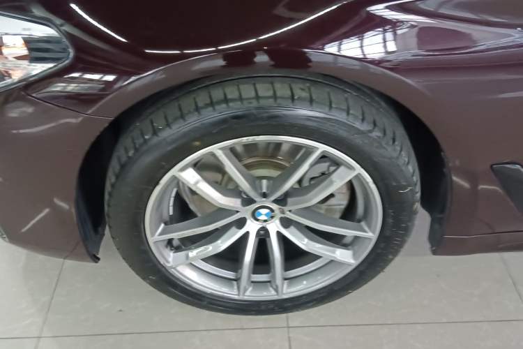 Used BMW 5 Series 2018 525Li M Sport Package