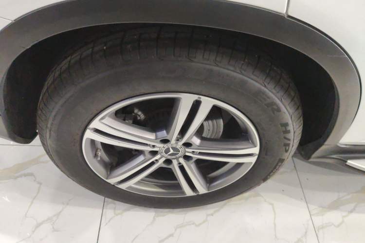 Used Mercedes-Benz GLC 2020 Facelifted GLC 260 L 4MATIC Dynamic Edition