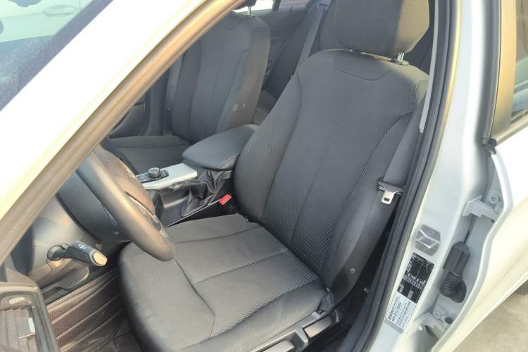 Used BMW 1 Series 2018 118i Leading Model
