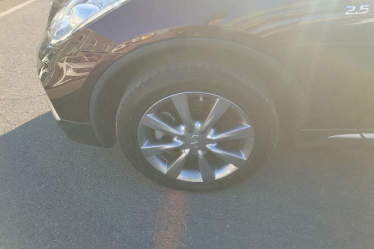 Used Infiniti QX50 2015 2.5L Comfort Edition
