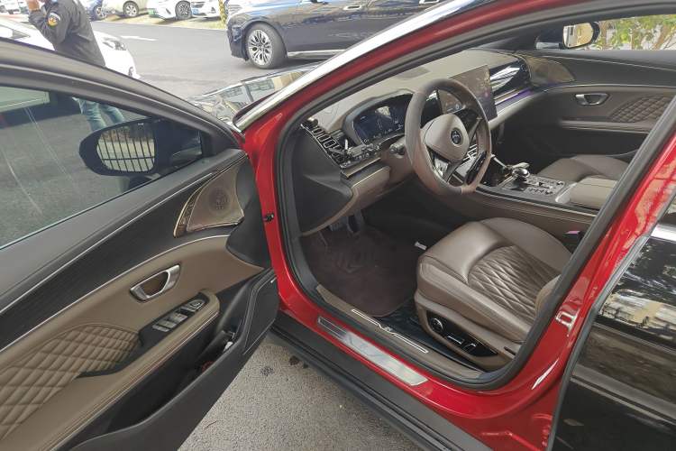 Used BYD Han 2022 DM-i 121KM Luxury Model
