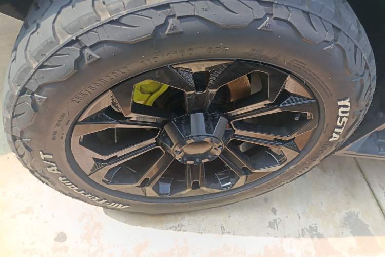 Used JETOUR Traveler 2023 2.0T All-Wheel-Drive CrossPRO
