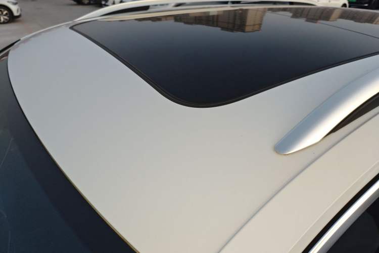 Used Volkswagen Tayron 2020 330TSI Two-Wheel Drive Luxury Smart Connectivity Version
