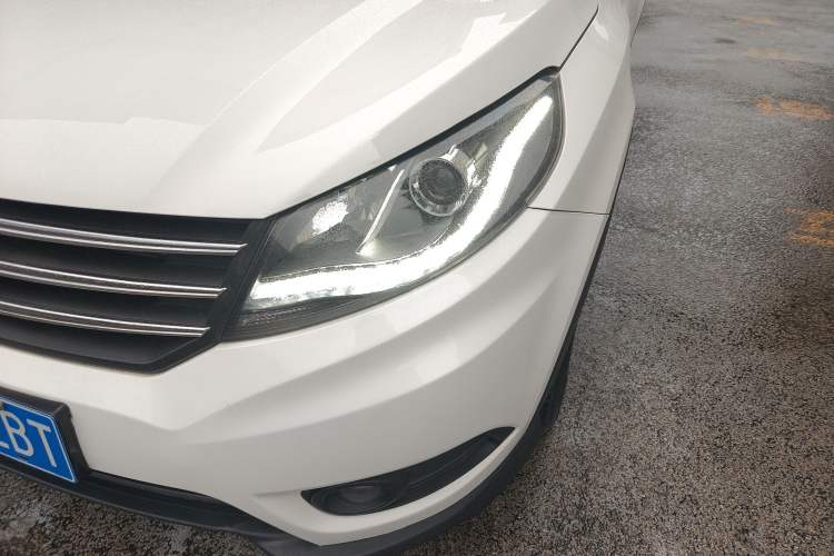 Used Dongfeng Fengon 580 2016 1.5T Manual Luxury Version