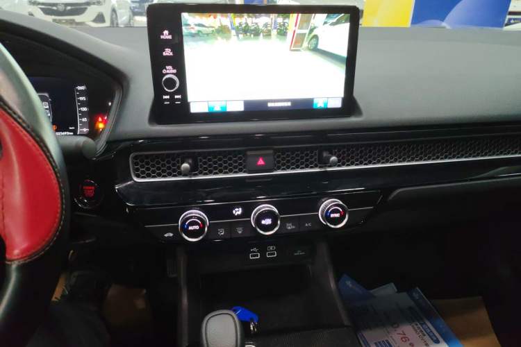 Used Honda Civic 2022 240TURBO CVT Dynamic Edition
