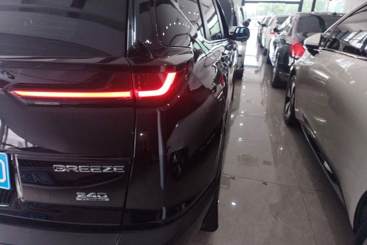 Used Honda Breeze 2021 240TURBO CVT Front-Wheel Drive Elite Edition
