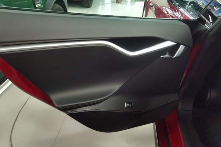 Used Tesla Model S 2017 S 75D Standard Range Edition
