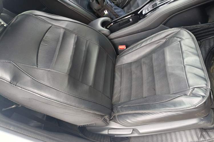 Used Honda Vezel 2020 1.5L CVT Pioneer Edition
