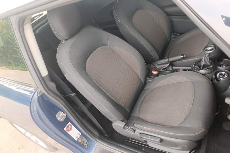 Used  MINI 2014 1.5T COOPER Fun
