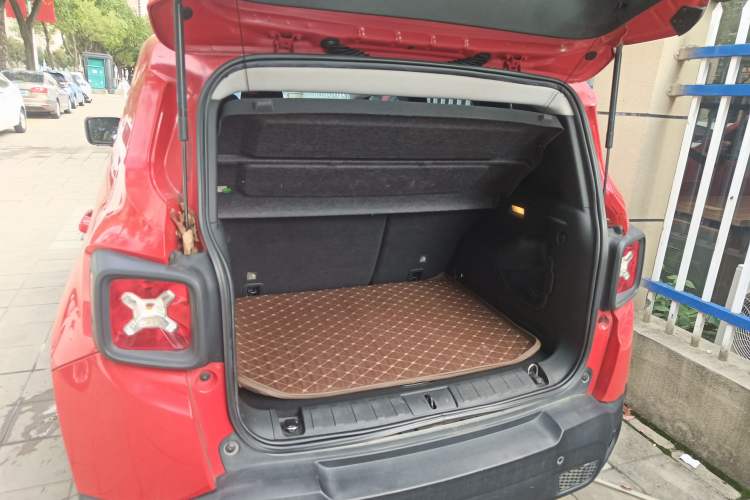 Used  Renegade 2016 1.4T Automatic High-Energy Version
