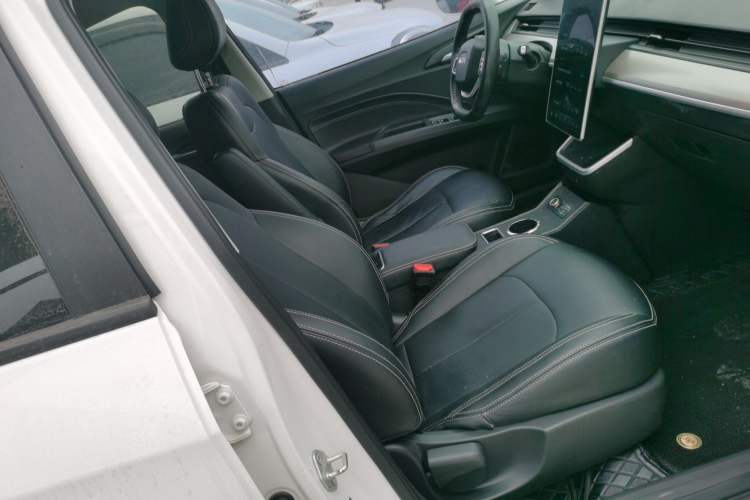 Used NETA V 2021 Standard Range Entertainment Version – Upgraded Model