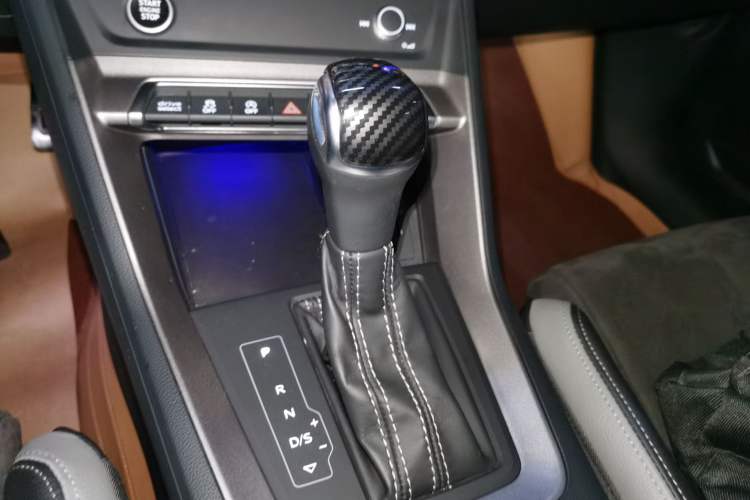 Used Audi Q3 2021 40 TFSI Fashion Dynamic Model
