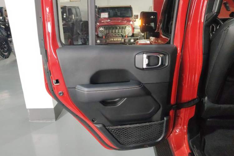 Used  Wrangler 2021 2.0T Sahara Four-Door Edition
