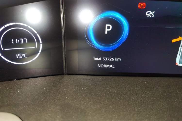 Used Changan UNI-V 2022 1.5T Prestige Version
