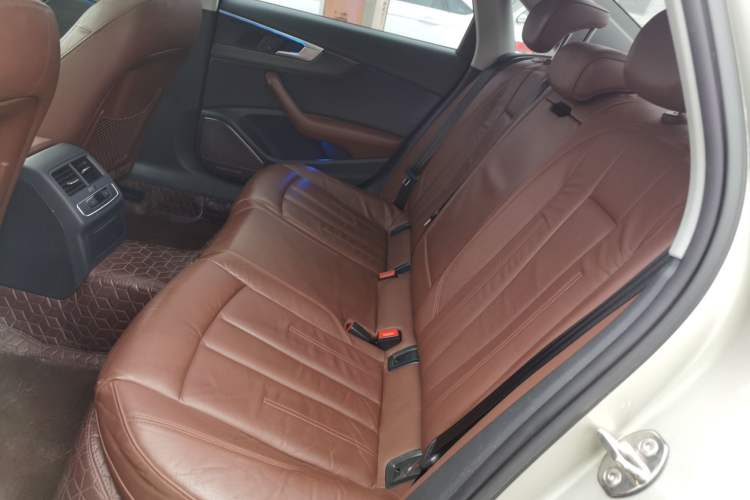 Used Audi A4L 2017 40 TFSI Style Edition
