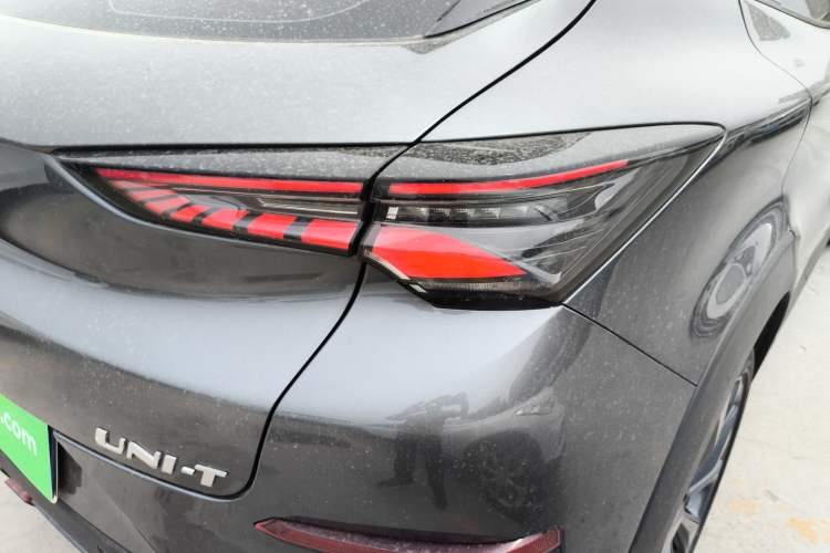 Used Changan UNI-T 2020 1.5T Prestige Version
