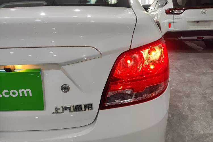 Used Chevrolet Sail 2015 Sail 3 1.3L AMT Ideal Edition
