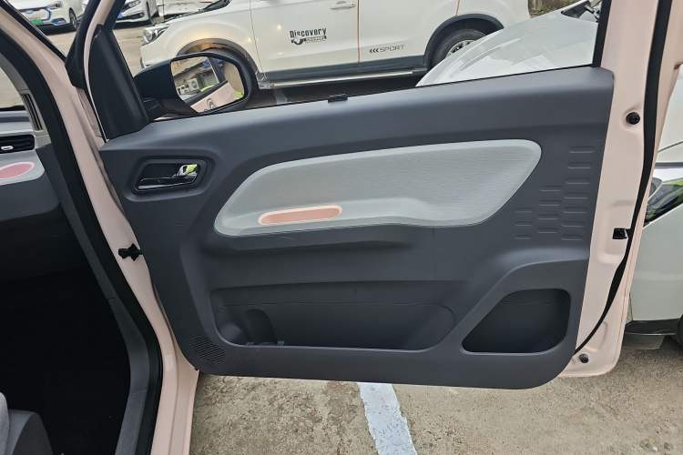 Used Wuling Hongguang MINIEV 2022 Macaron Fashion Edition Lithium-Nickel-Cobalt-Alpha-oxide
