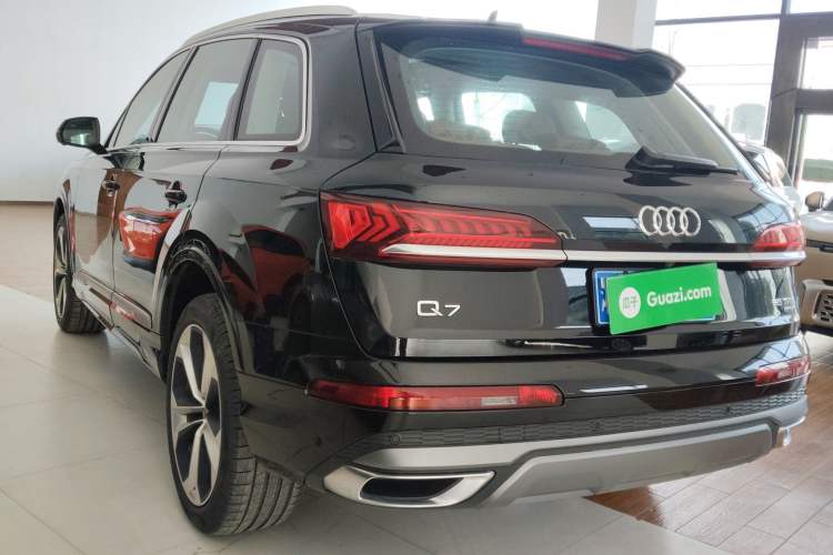 Used Audi Q7 2023 55 TFSI quattro S line Sport Edition