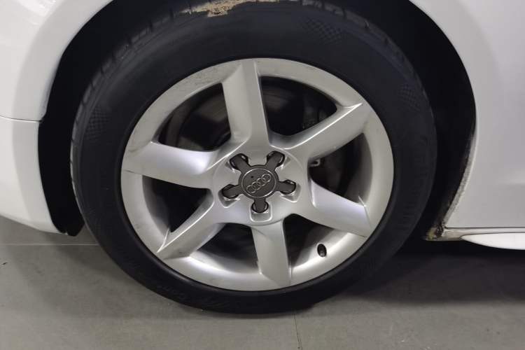 Used Audi A5 2013 Cabriolet 40 TFSI
