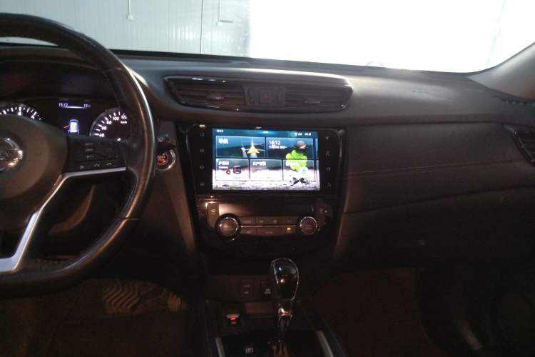 Used Nissan X-Trail 2019 2.0L CVT Smart Connect Comfort Edition 2WD