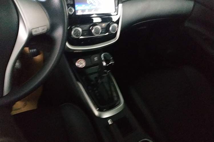 Used Nissan Tiida 2016 1.6L CVT Smart Drive Edition