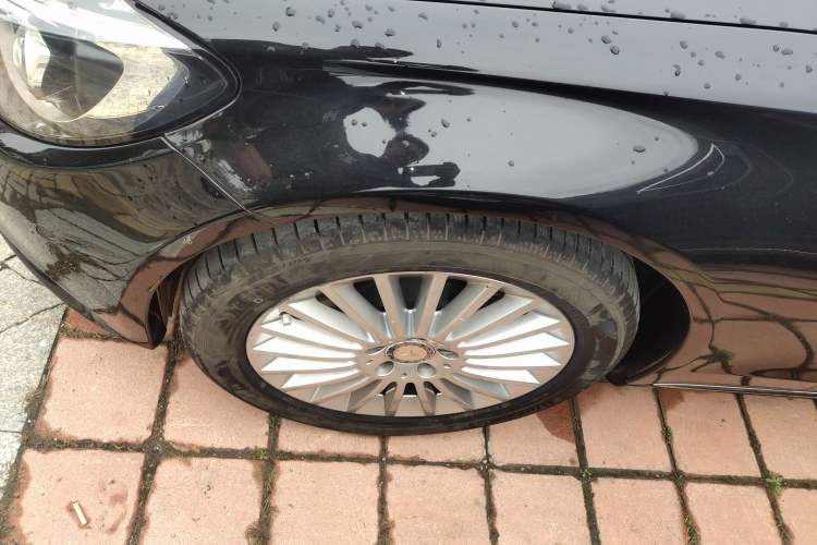 Used Mercedes-Benz C-Class 2015 C 200 L