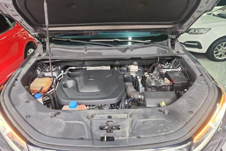 Used Changan CS75 PLUS 2022 2nd Generation 1.5T Automatic Luxury Version
