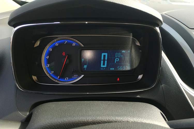 Used Chevrolet Trax 2016 1.4T Automatic Two-Wheel Drive Comfort Version with Sunroof
