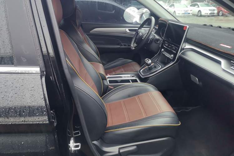 Used Haval M6 2021 PLUS 1.5T DCT Elite Smart Connectivity Model