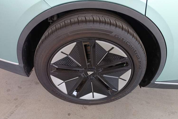 Used  SL03 2022 1.5L 1200 Extended-Range Version
