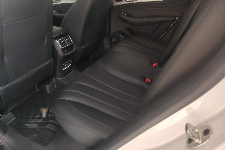 Used Roewe RX5 MAX 2019 300TGI Automatic 4G Connect Luxury Edition
