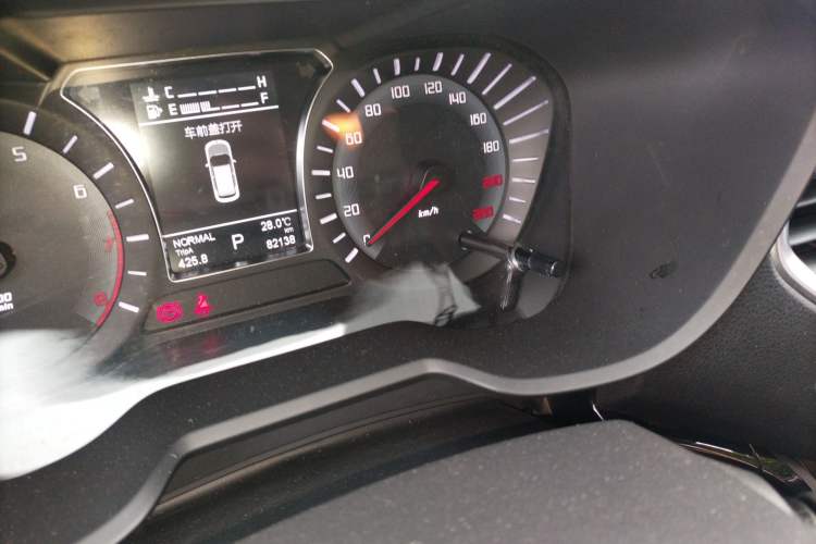 Used GAC Trumpchi GS4 2017 235T G-DCT Two-Wheel Drive Elite Edition
