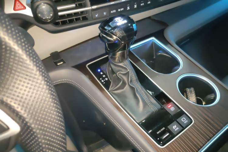 Used Toyota Sienna 2024 2.5L Hybrid Comfort Edition
