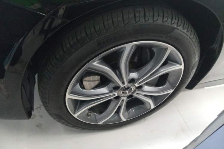 Used Mercedes-Benz E-Class 2020 Restyled E 300 L Sporty and Stylish Edition
