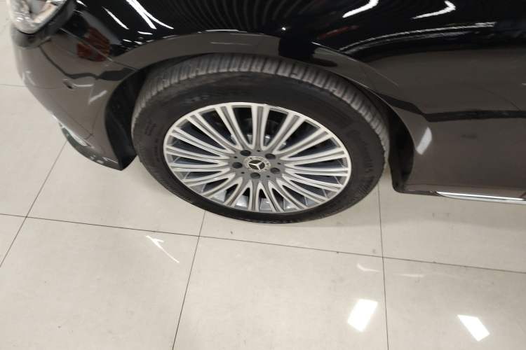 Used Mercedes-Benz E-Class 2023 E 300 L Luxury Model
