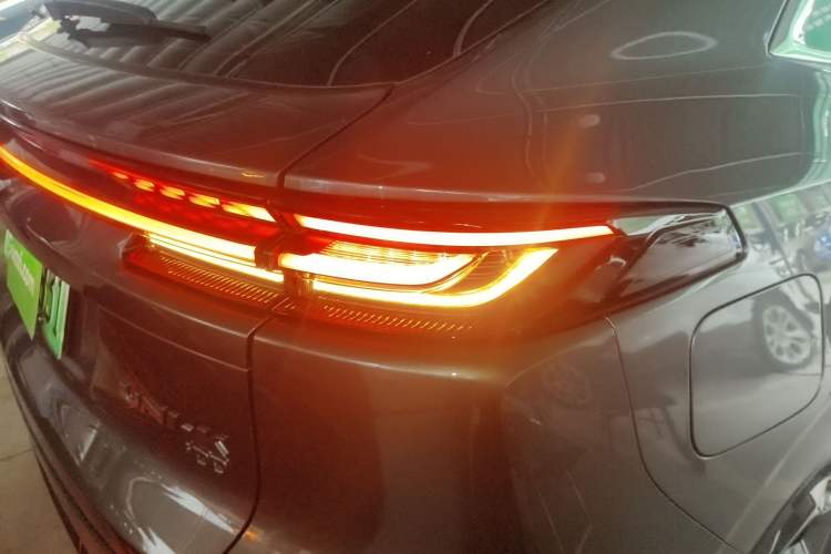 Used Changan UNI-K iDD 2022 Blue Whale iDD 130km 1.5T Excellence Model