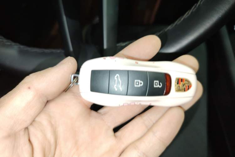 Used Porsche Macan 2024 Macan 2.0T