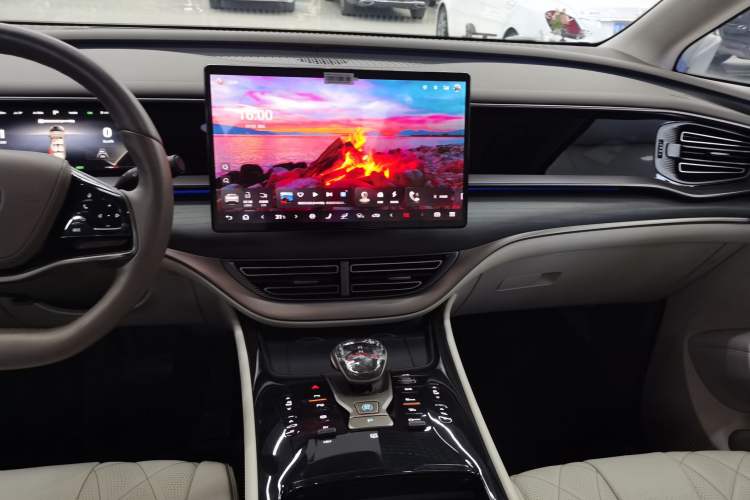 Used Denza D9 2022 DM-i 970 Four-Wheel Drive Flagship Model