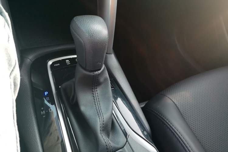 Used Toyota Corolla Cross 2024 2.0L Pioneer Edition
