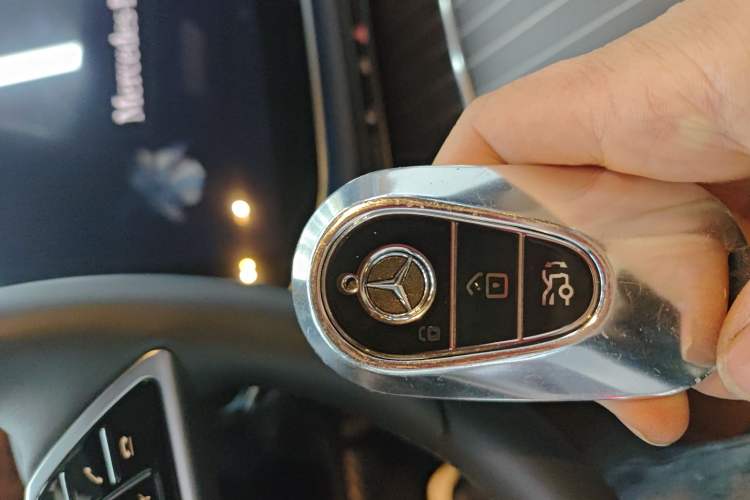 Used Mercedes-Benz E-Class 2025 Facelift E 300 L Luxury Edition