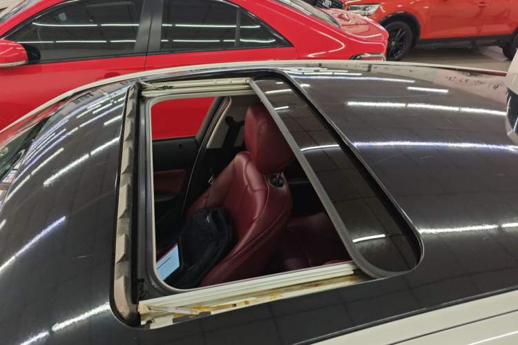 Used BMW 1 Series (Import) 2018 118i Sport Design Package
