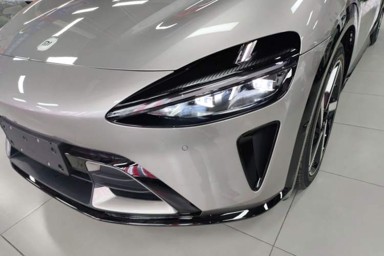 Used  YU7 2025 Ultra-Long Range All-Wheel Drive Pro Version
