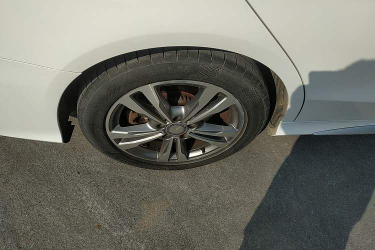 Used Mercedes-Benz C-Class 2016 C 200 L Sport Edition
