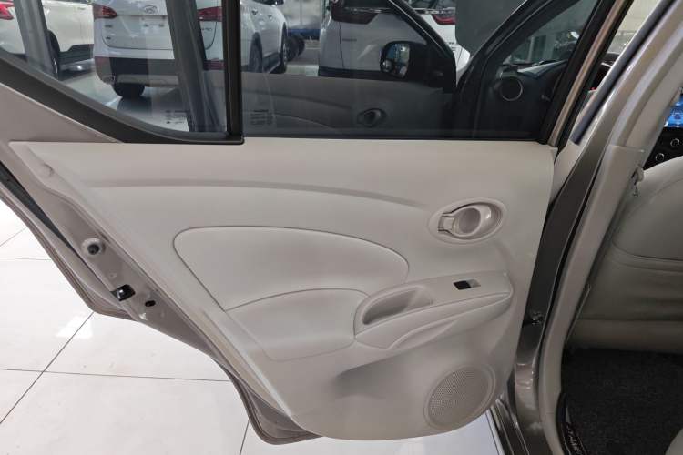 Used Nissan Sunny 2016 1.5XE CVT Leading Edition
