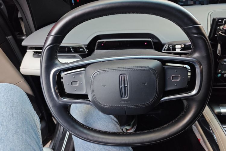 Used Lincoln Nautilus 2023 2.0T Four-Wheel Drive Luxury Edition
