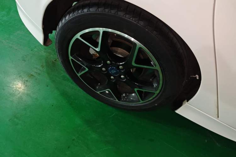 Used Ford Focus 2017 1.5T CTCC White and Black Limited Edition
