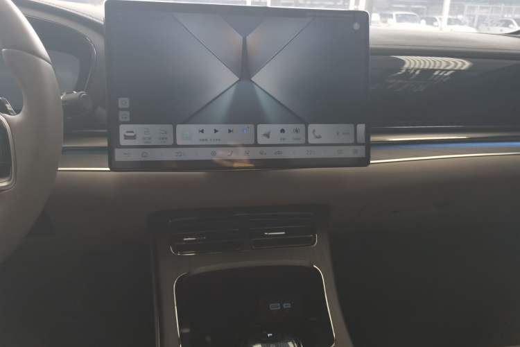 Used BYD Han 2025 DM-i Intelligent Driving Edition 125KM LiDAR Flagship Model
