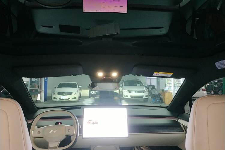 Used ONVO L60 2024 60 kWh Rear-Drive Version
