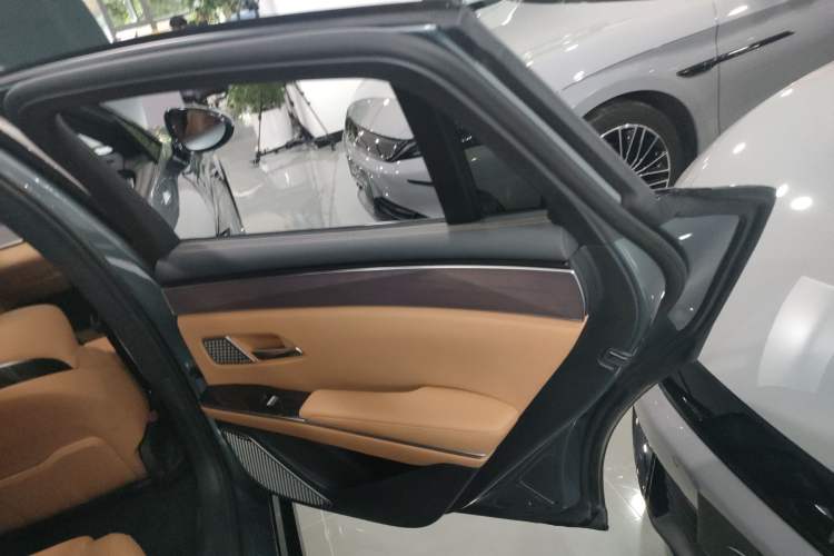 Used BYD Han L 2025 DM-p Four-Wheel-Drive LiDAR Flagship Model
